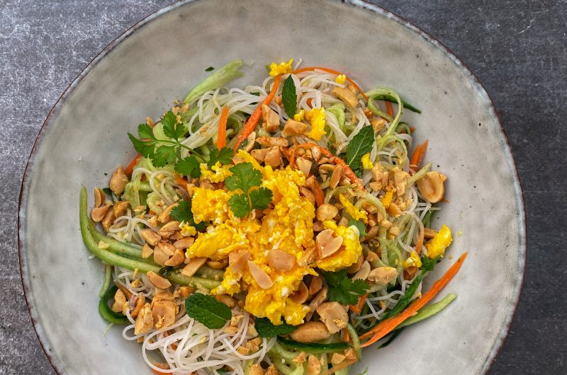 Salade de nouilles façon thaï